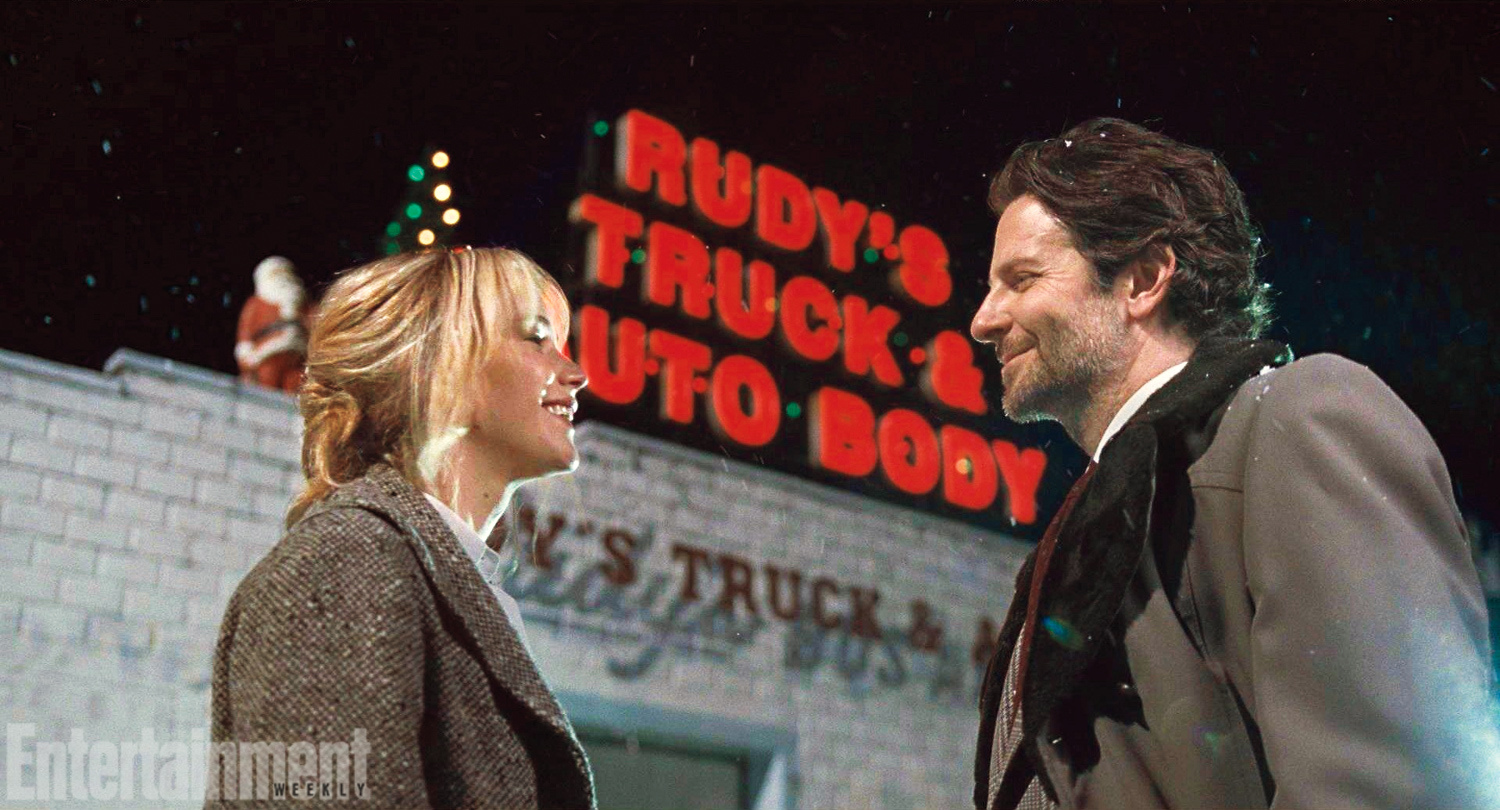 Joy-Bradley Cooper-Jennifer Lawrence