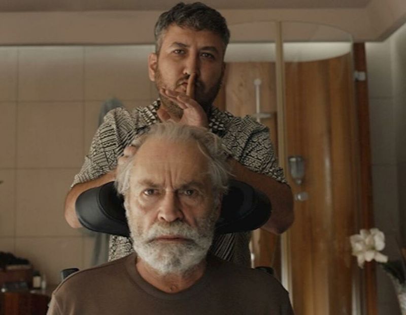 Yan Yana Feyyaz Yiğit Haluk Bilginer